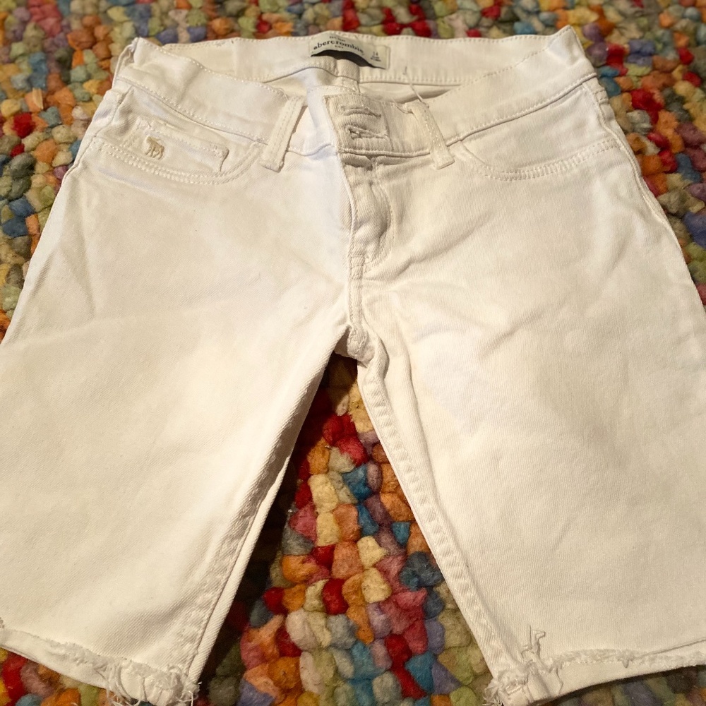 Abercrombie Kids White Bermuda Shorts